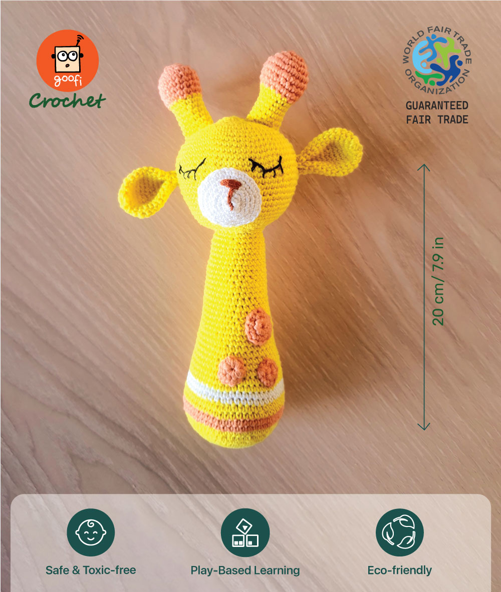 Crochet Toy Rattle Character-Giraffe